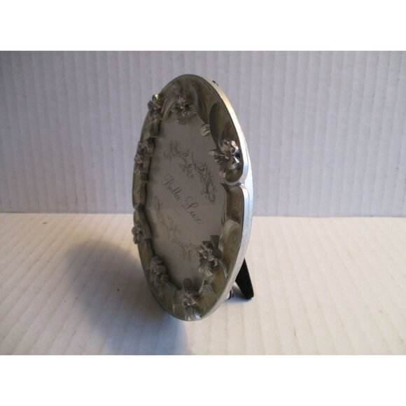 *Bella Lux Cream Enamel Faux Pearl Round Picture Frame - 4" x 4" Table Top - NWT - Picture 4 of 6